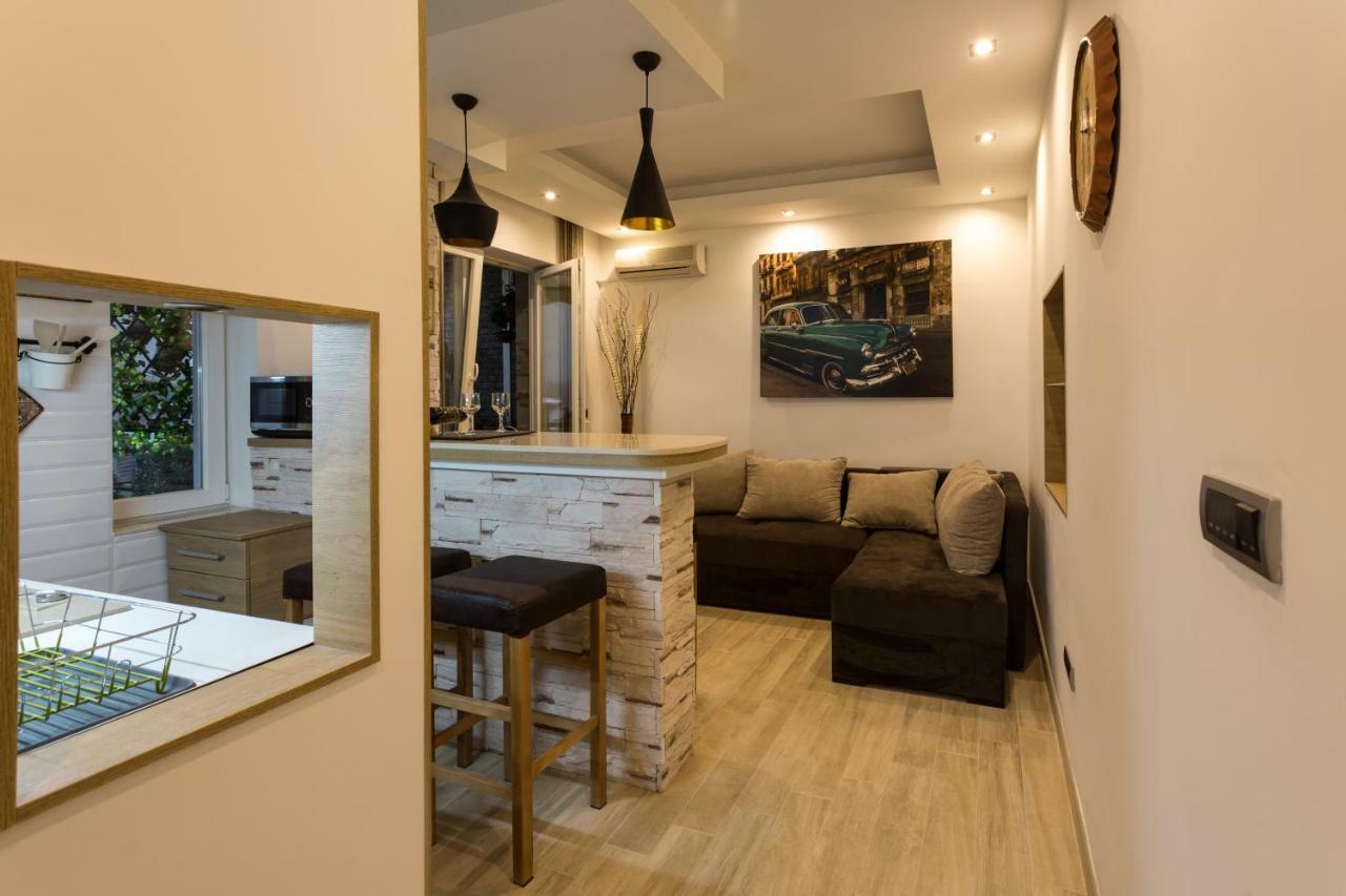 Cosmopolitan One Apartment 베오그라드 외부 사진